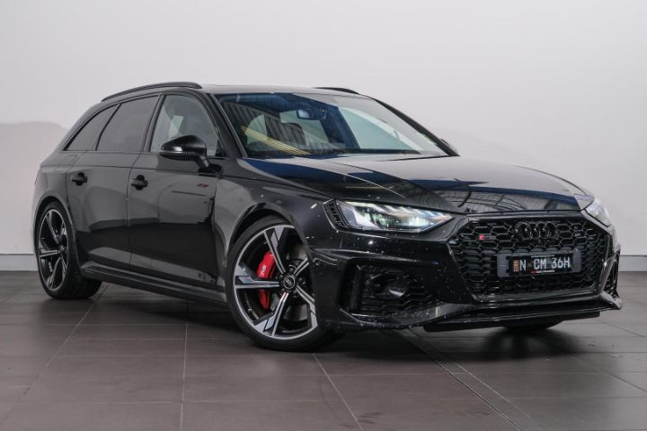 Audi RS 4 Avant