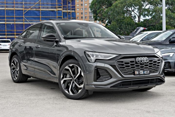 Audi Q8 Sportback e-tron