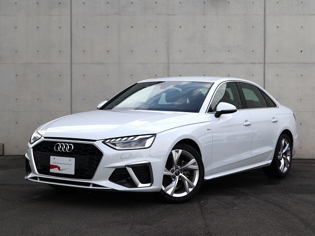 Audi A4 Sedan