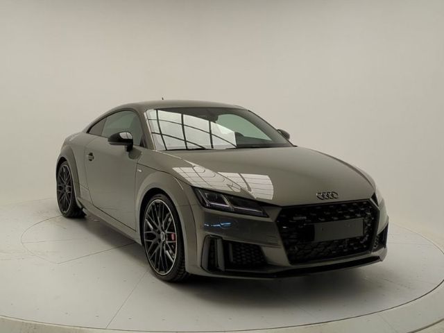 Audi TT Coupé