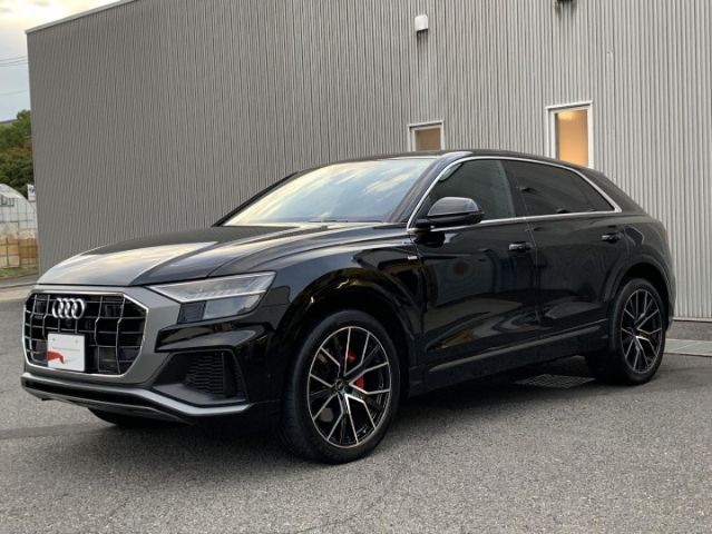 Audi Q8