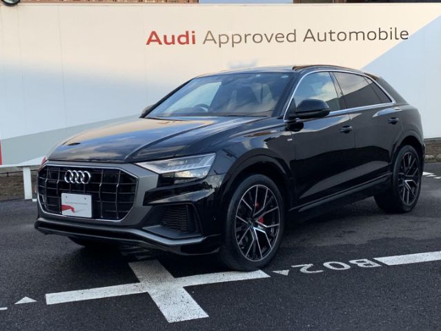 Audi Q8