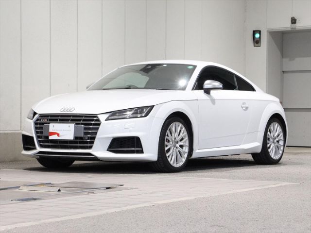 Audi TTS Coupé