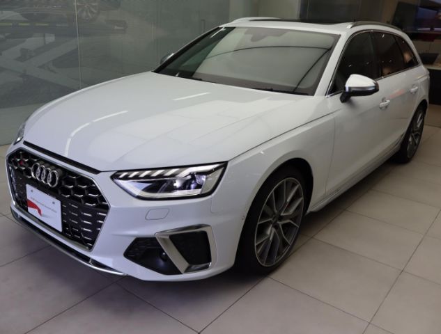 Audi S4 Avant