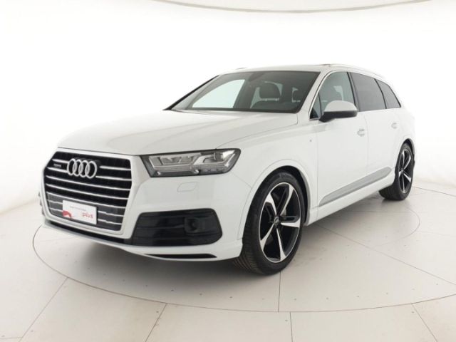 Audi Q7 SUV